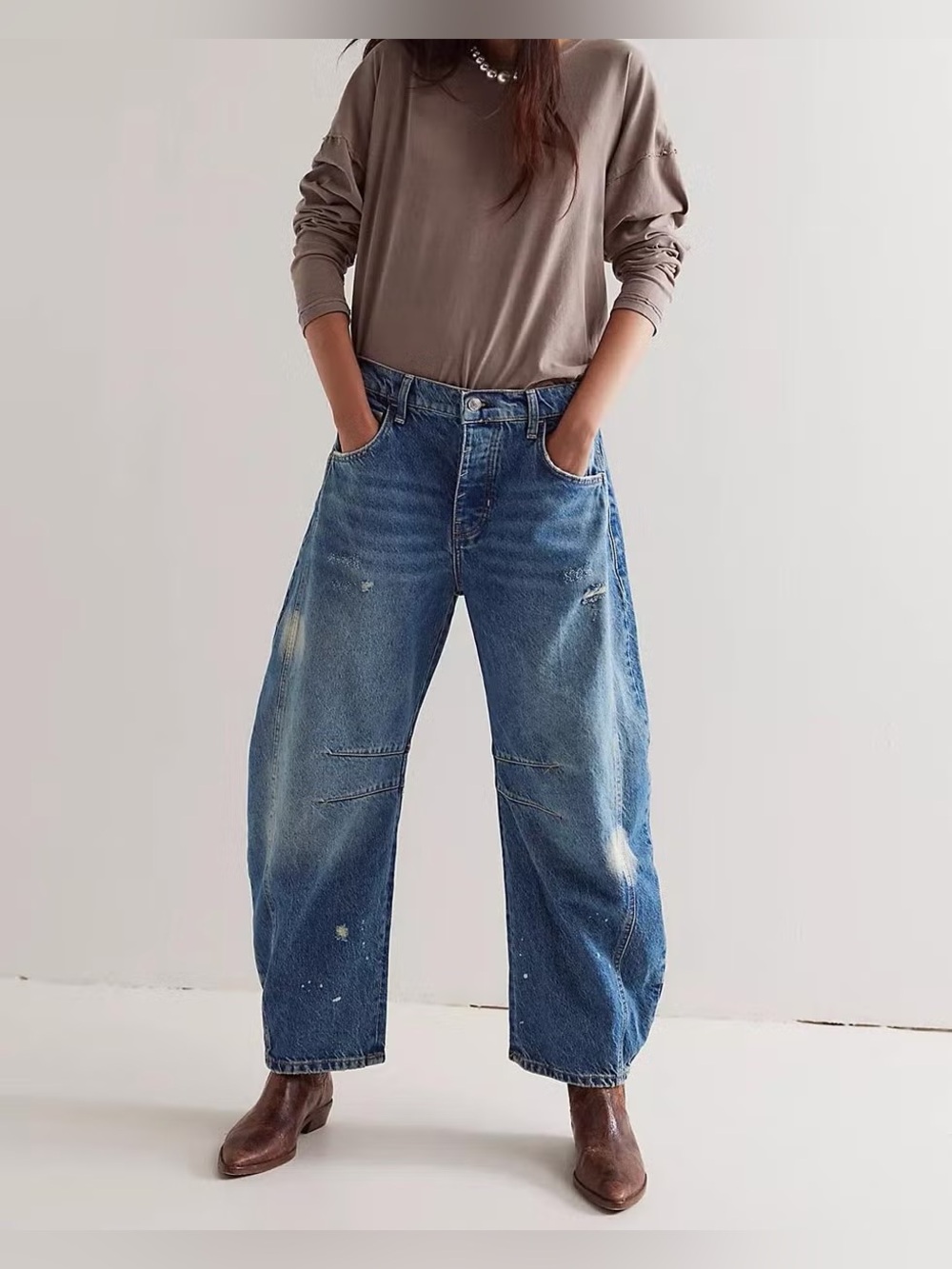 Free People We the free Barrel-Leg Distressed Jeans - NWT - Picture 2 of 10